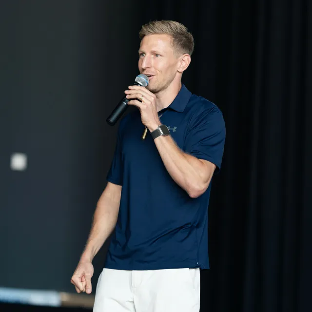 Nico Airone, Trainingswissenschaft