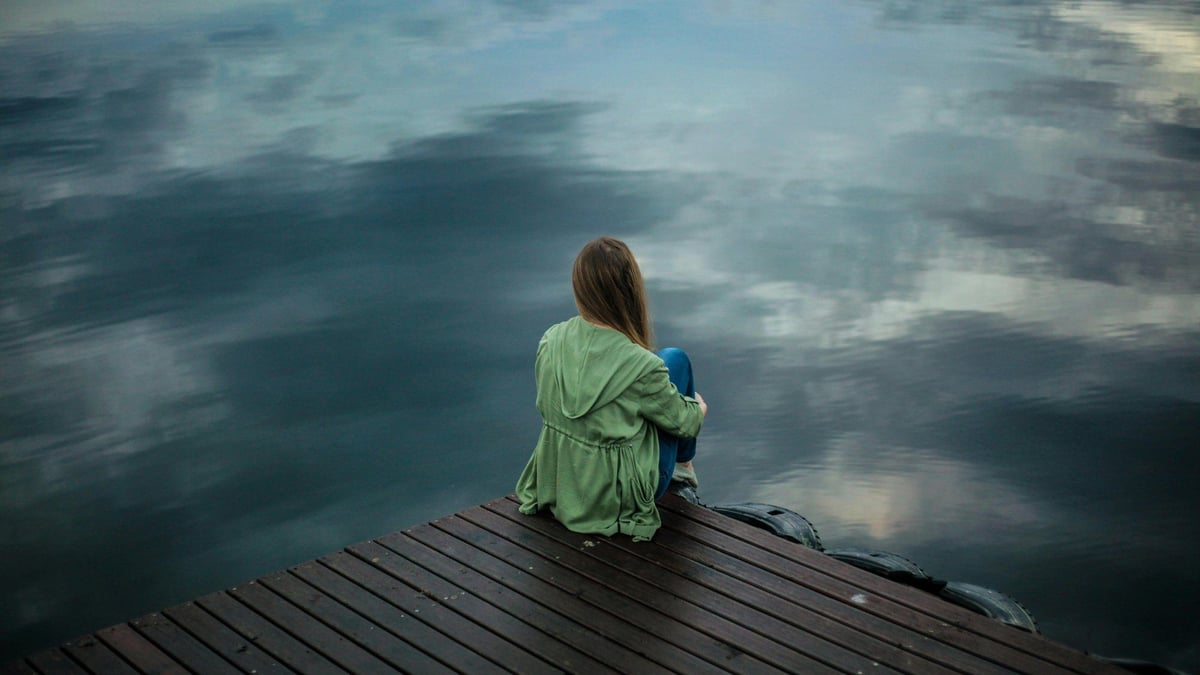 Cover image for "Winterblues? Nicht mit uns – Tipps für graue Tage" by Laura Frank